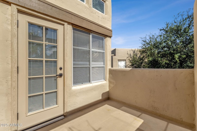 32-web-or-mls-11333-n-92nd-st-2098