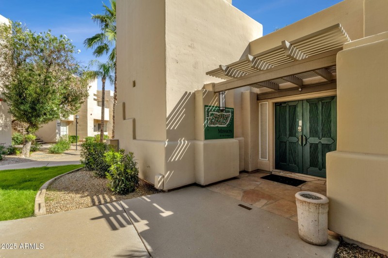 43-web-or-mls-11333-n-92nd-st-2098