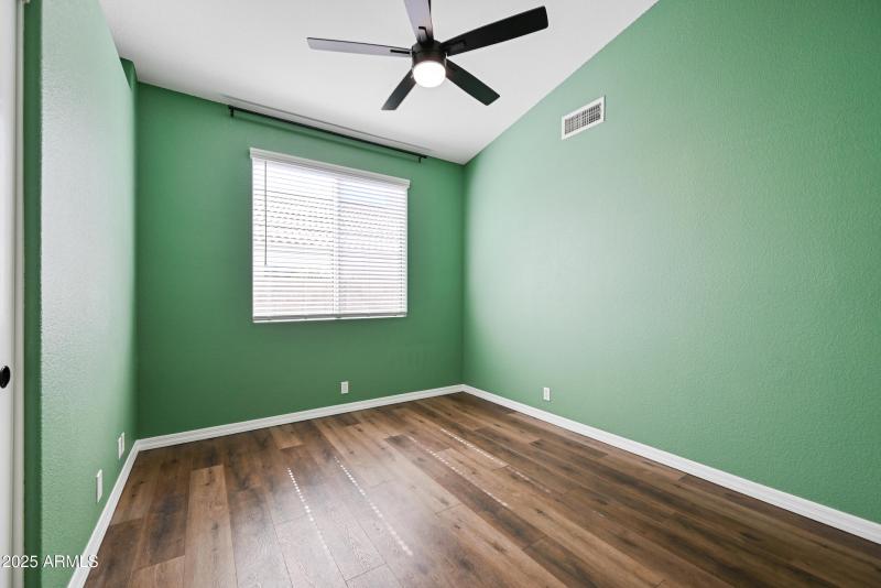 21-17848N15S-ocupix-