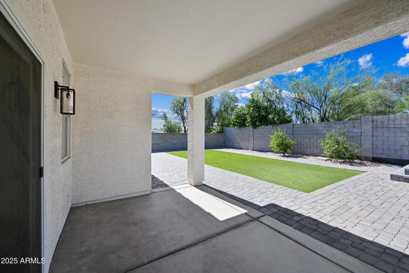 26-17848N15S-ocupix-