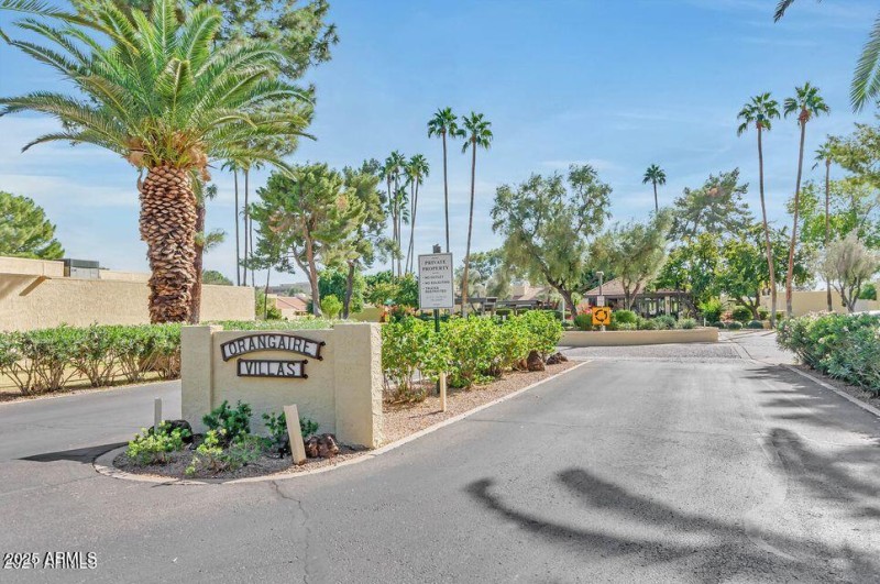 OrangeAire Community entrance