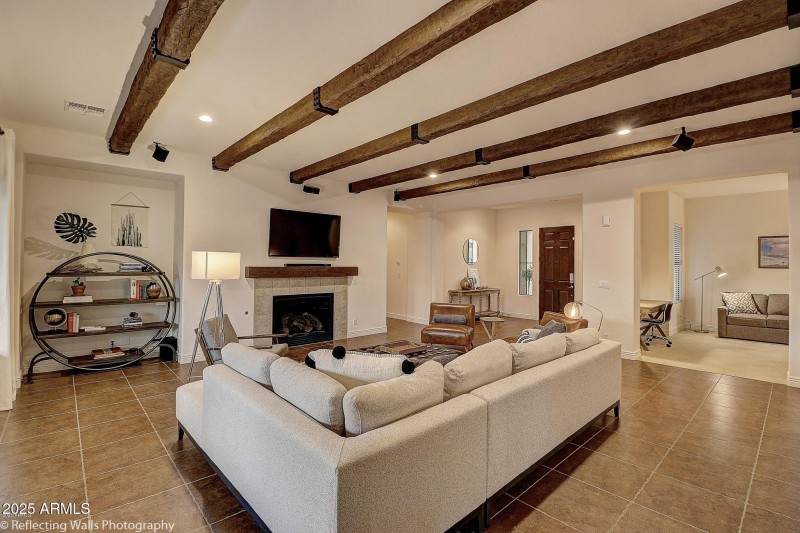 20200514003850997844000000-o