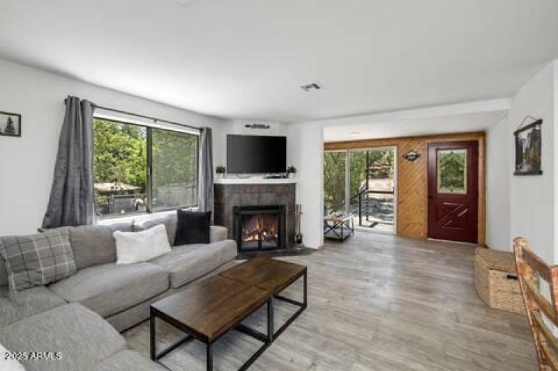 2697d70c-0f90-42d6-8c37-348953305c63