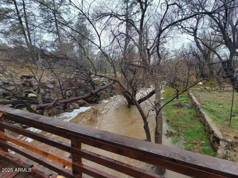 32d40e49-200a-418f-90ff-f199ae5658fd