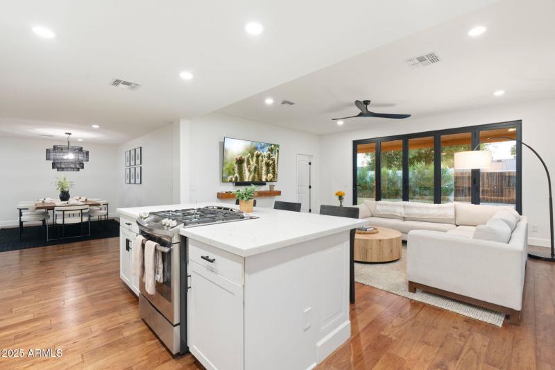 17-web-or-mls-DSC06852