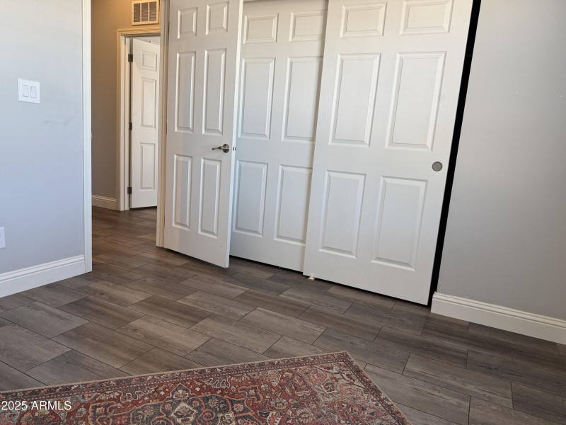 Office or Guest rm (2)