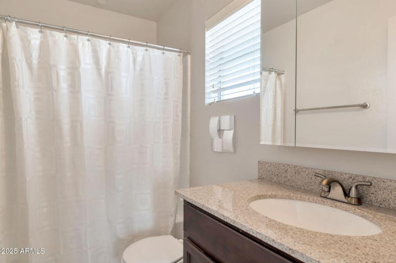 12-web-or-mls-Qp-2855