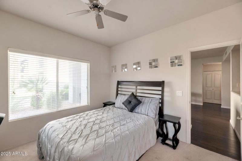 11-web-or-mls-Qp-2852