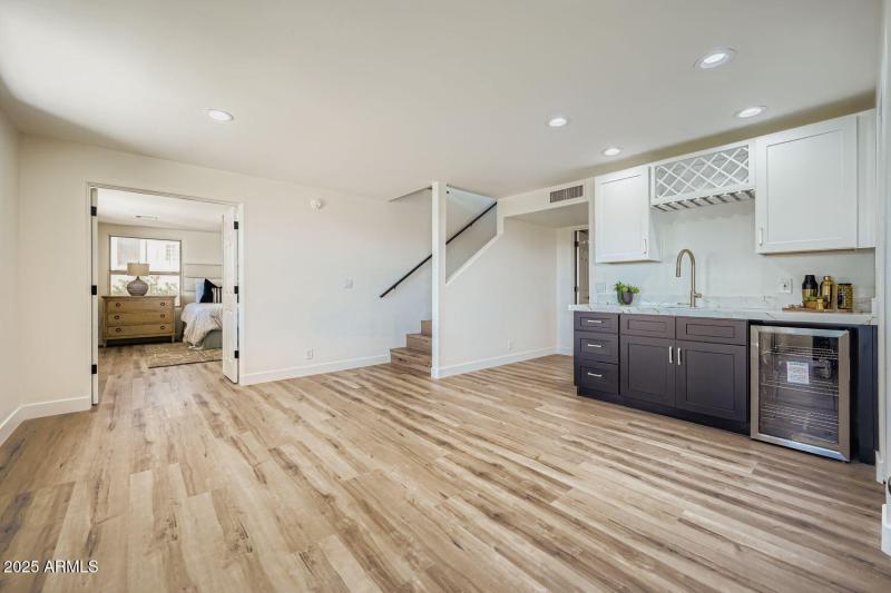 15731 Sycamore Dr - Web Quality - 021 -