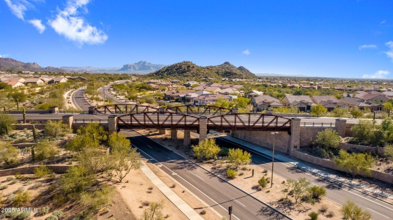 16-web-or-mls-DJI_0077