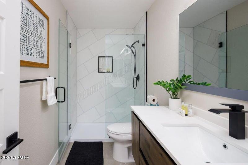 20221221191356415289000000-o