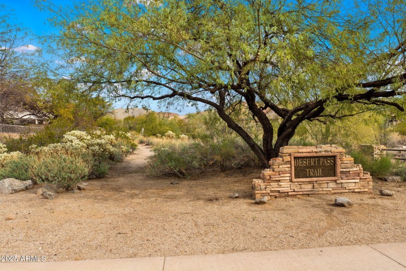 Las Sendas Hiking Trails