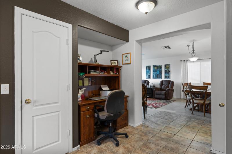 30393 N Coral Bean Dr-17