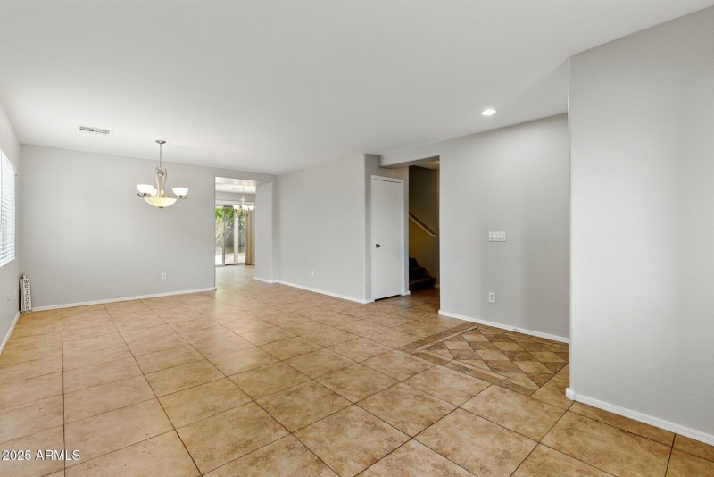 FE105299-FEA9-4DEA-82E2-B8CCF18DC0BB