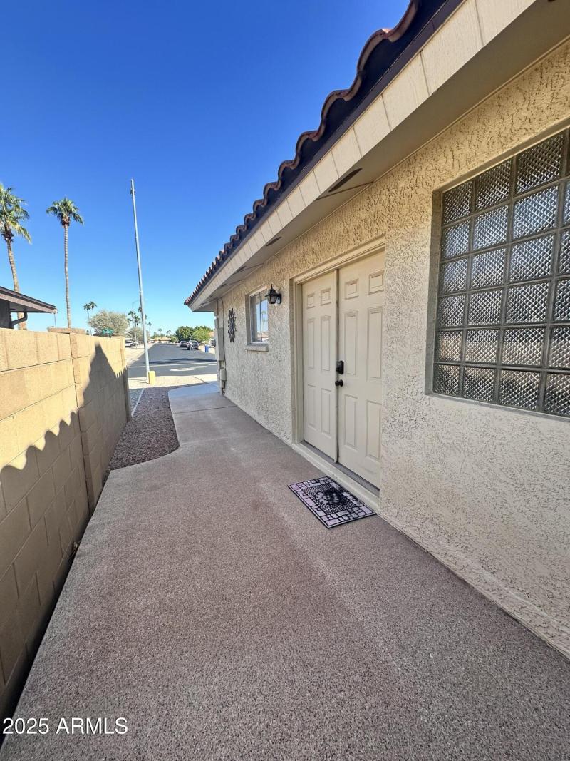 West side sidewalk front to street