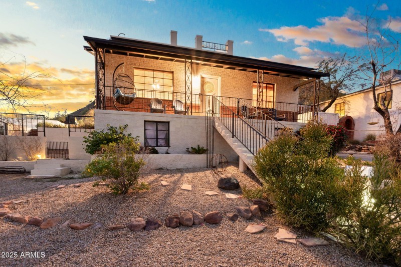 2-web-or-mls-9626 N 1st Ave - MLS Images