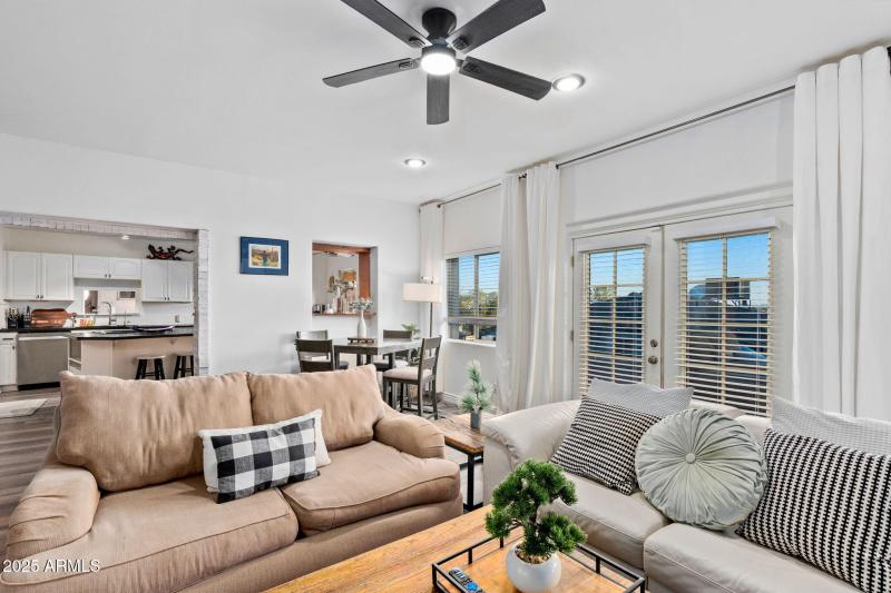 16-web-or-mls-9626 N 1st Ave - MLS Image