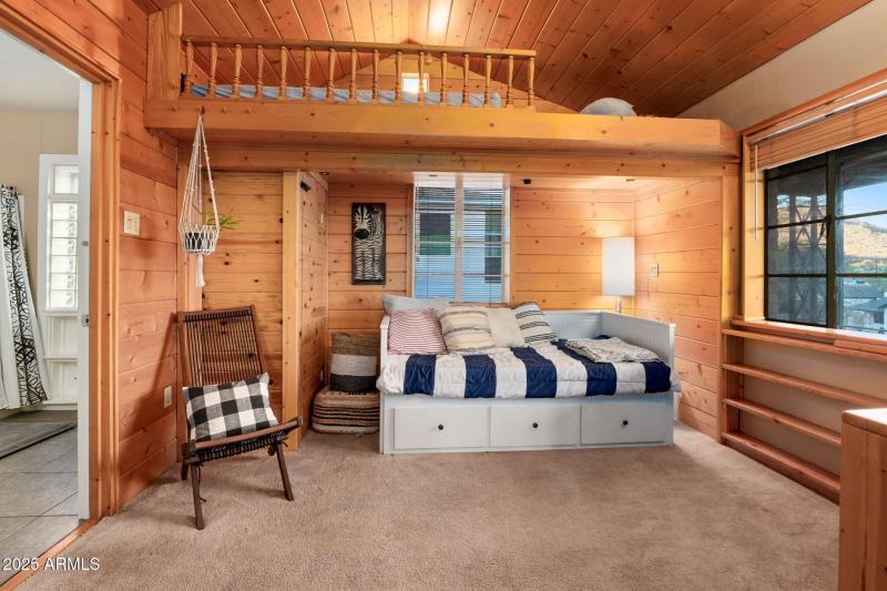 24-web-or-mls-9626 N 1st Ave - MLS Image