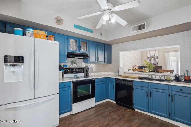 Cute And Quaint Kitchen