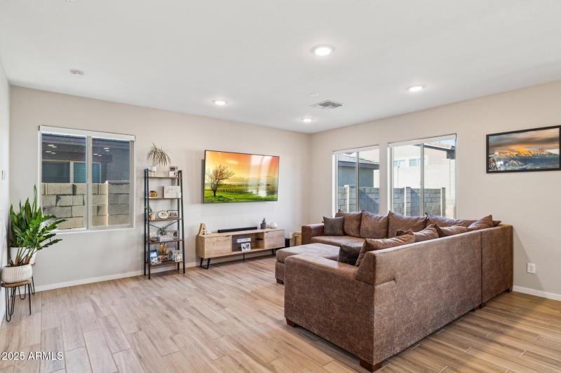 20250120182051520840000000-o