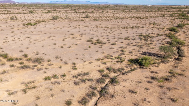 14 - 50635025P Parcel