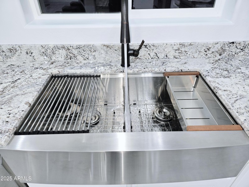 Modern Farmhouse Kitchen Sink