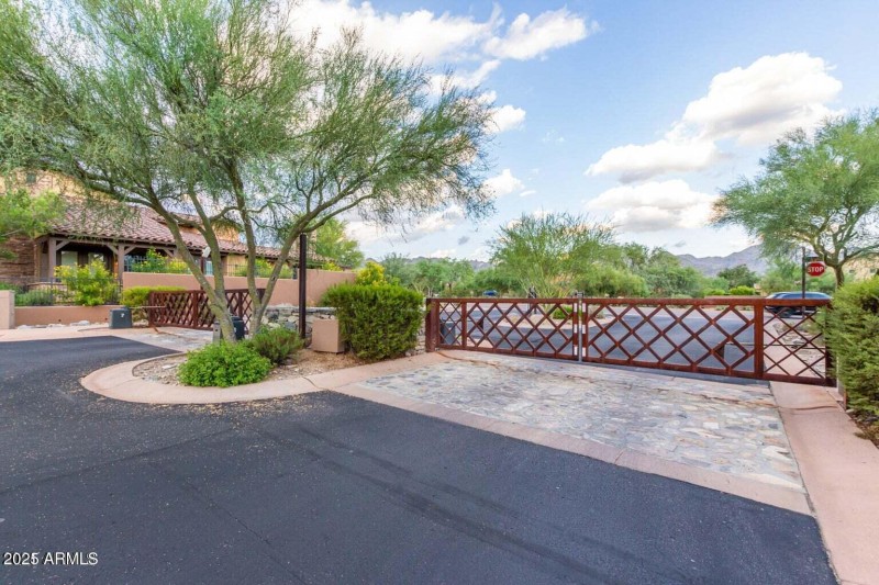 20210902181923560244000000-o