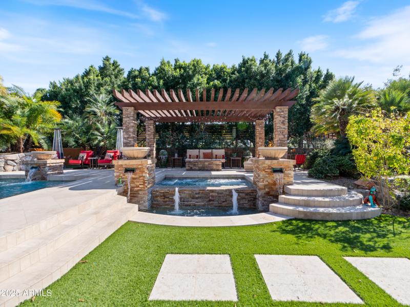 Spa and Fountain View