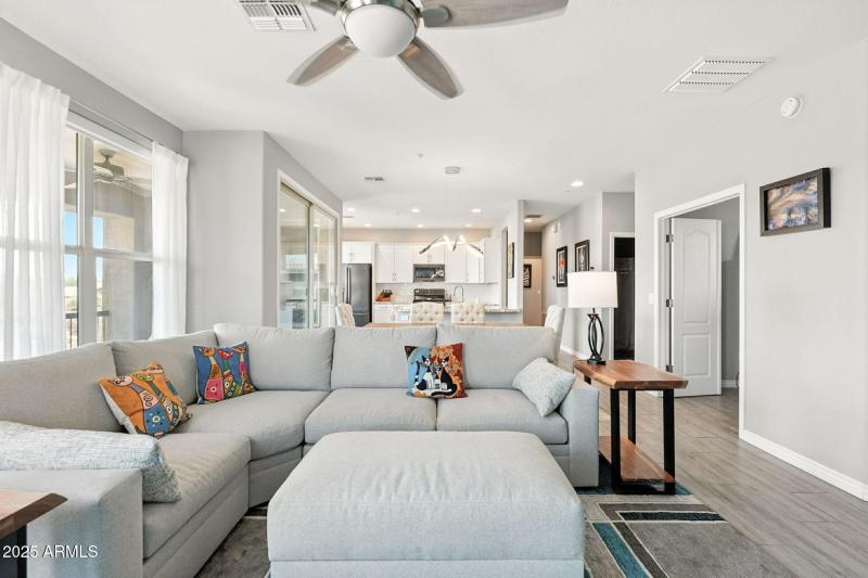 6-web-or-mls-Bronco-6