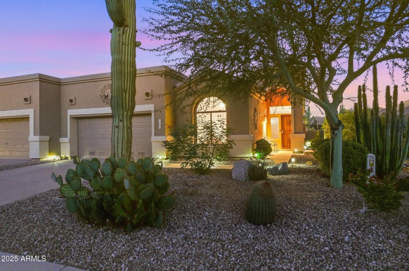 98-web-or-mls-Pinnacle Ln - Virtual Twil