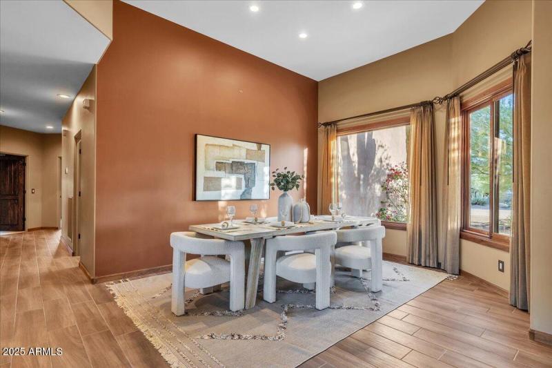 127-6218_E_Morning_Vista_Staged18