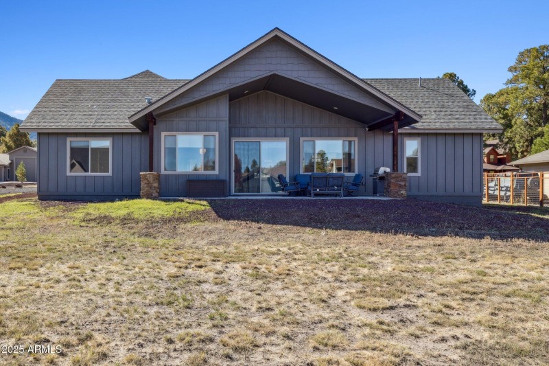 35-web-or-mls-2762-w-highland-meadows-dr