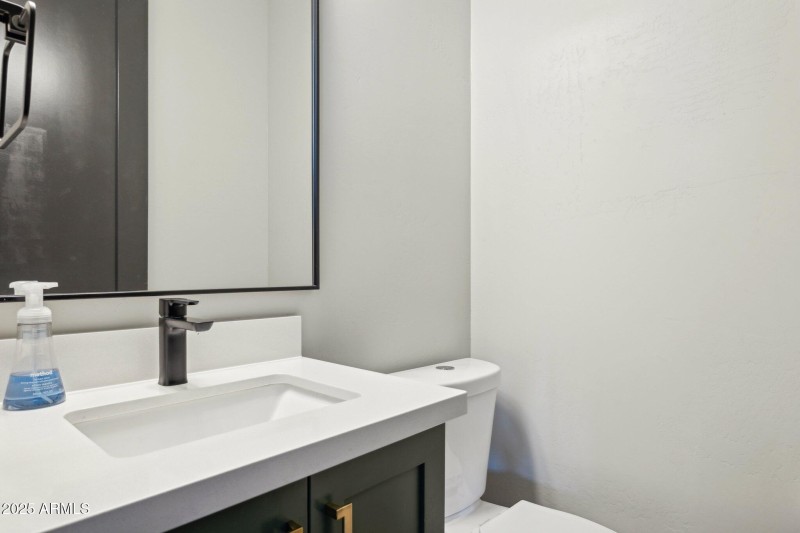 30-web-or-mls-2762-w-highland-meadows-dr