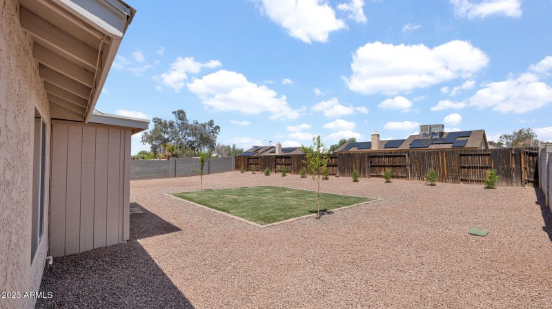 37-web-or-mls-P1321847