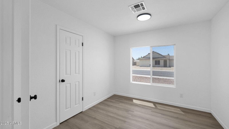 52-web-or-mls-P1321822