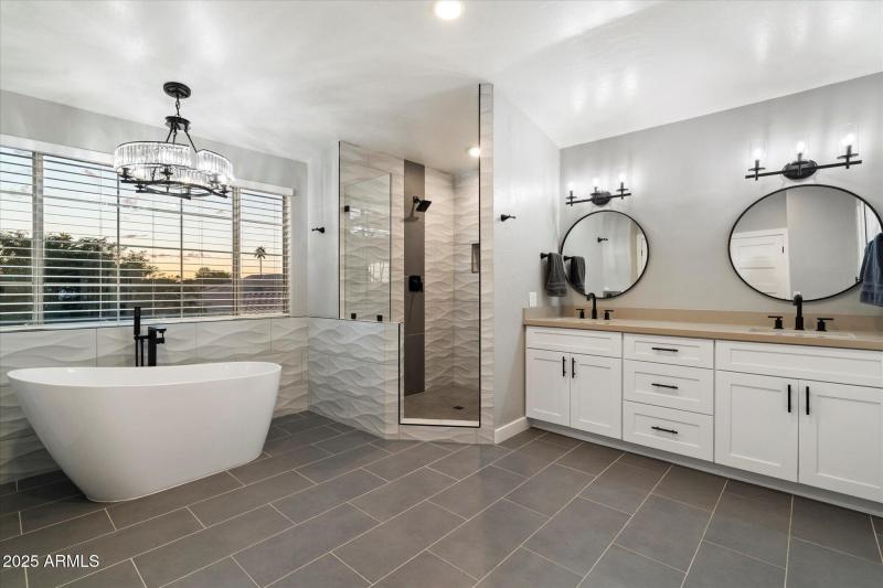 Delightful Primary Bath