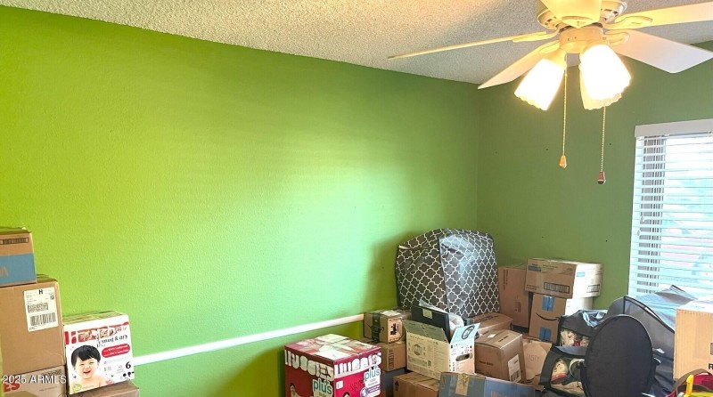 BEDROOM 3 "MOVING ROOM"