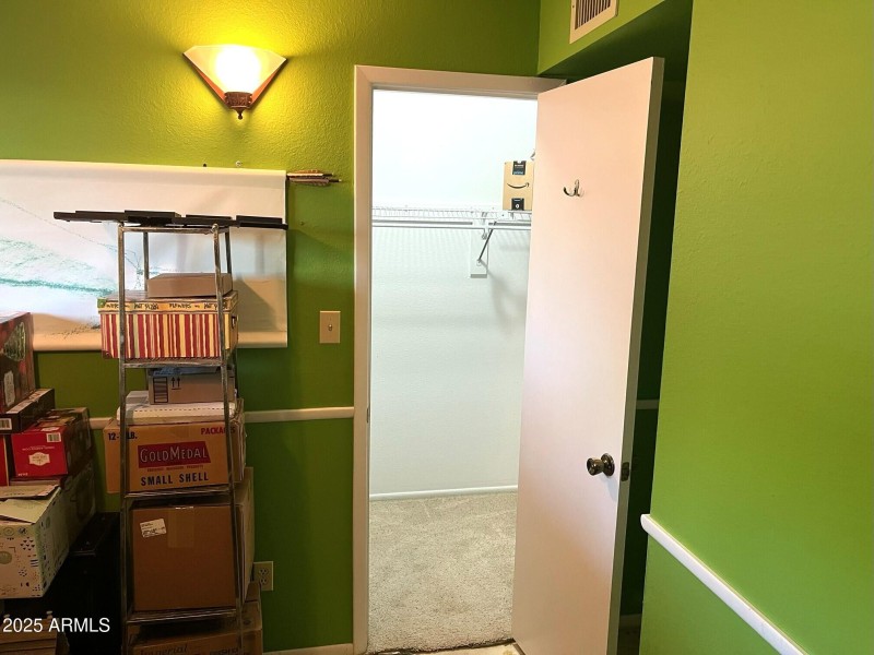 WALK-IN CLOSETS IN ALL BEDROOMS!