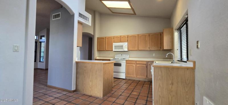 Resized_20251024_082240 (1)