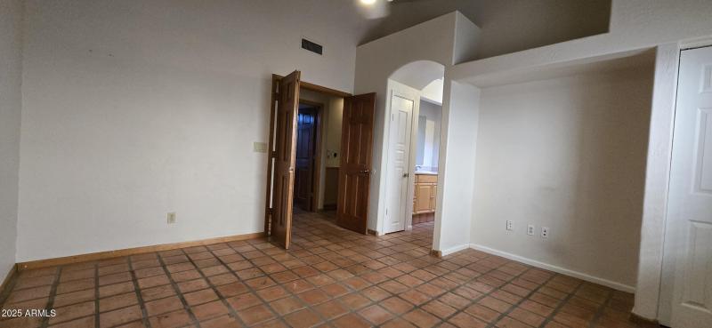 Resized_20251024_082346