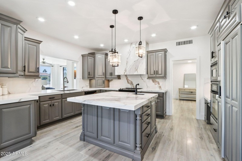 25-web-or-mls-S Tuzigoot Dr-S2410-025