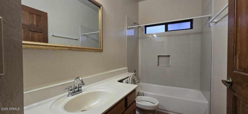 Resized_20251024_082510