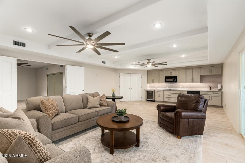 ChatGPT Image Oct 24, 2025, 09_59_09 AM