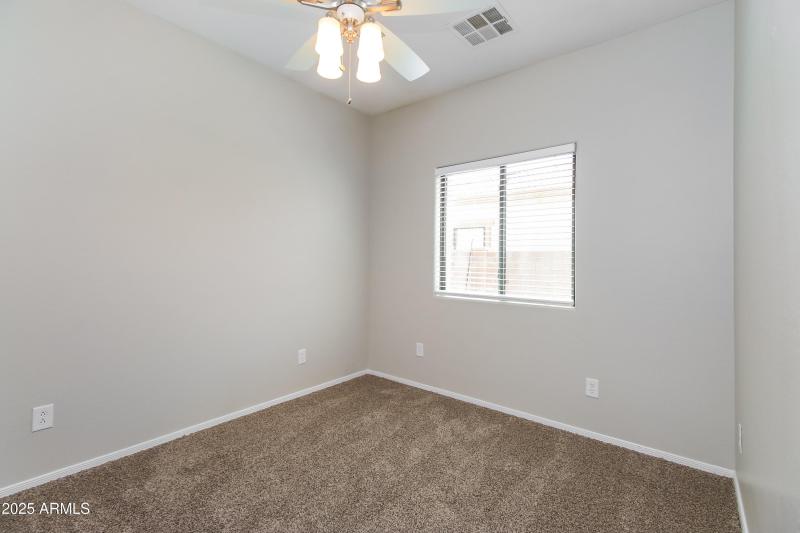 1017535.2232 E GREENLEE AVE - Bedroom