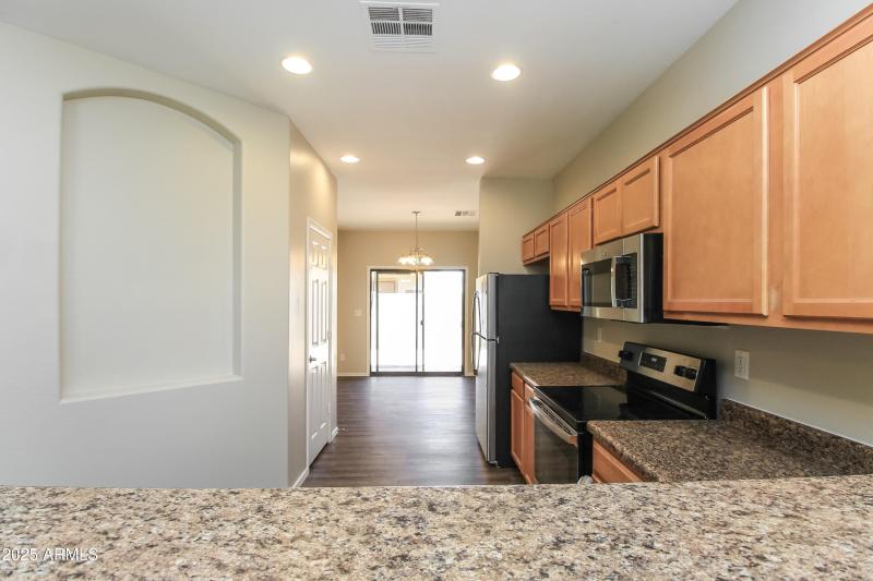 1017535.2232 E GREENLEE AVE - Kitchen