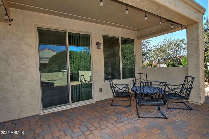 7382 W Silver Spring Way-large-018-014-C