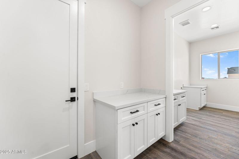 Laundry/Garage Entry