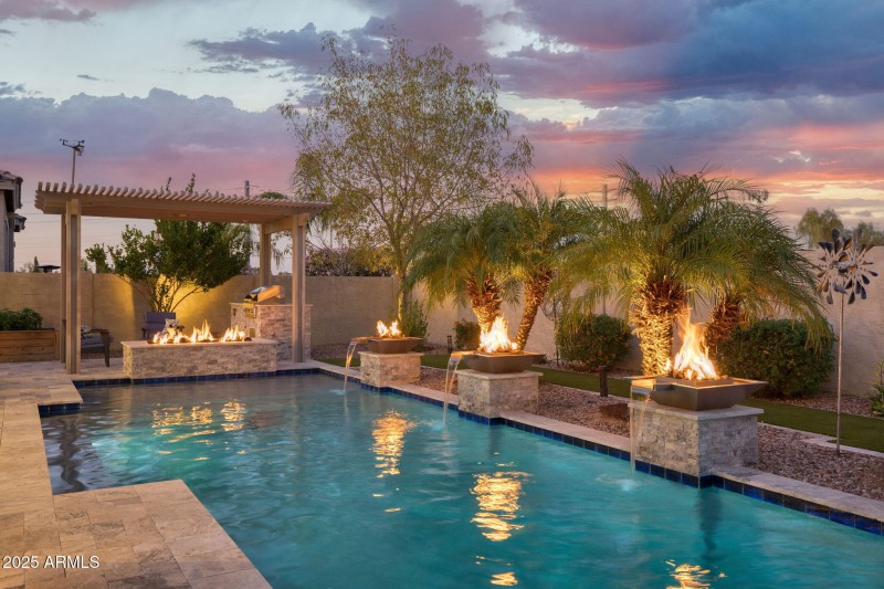 1127 N Quinn Mesa - 622