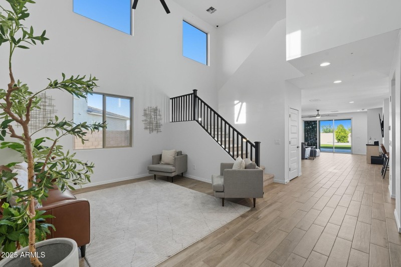 28-web-or-mls-028_ListerPros