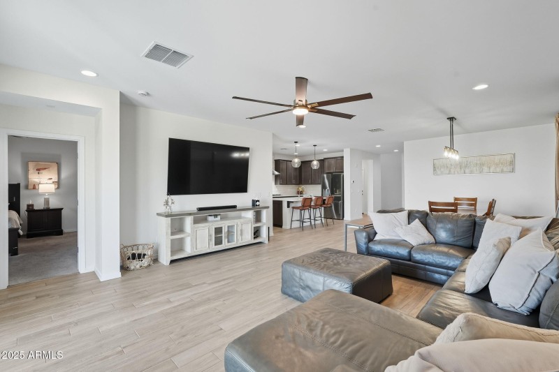 11-web-or-mls-011_ListerPros